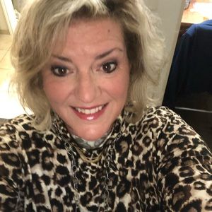 Meet your Posher, Catherine